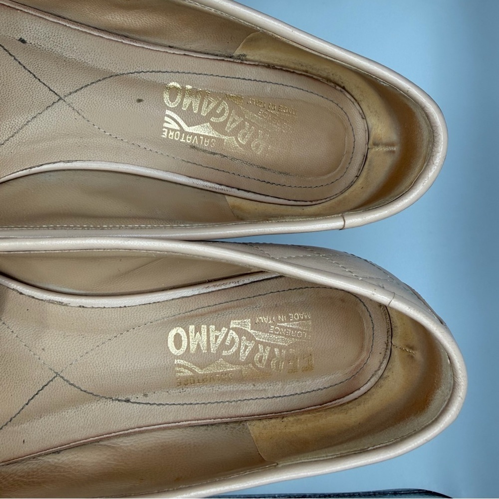 Salvatore Ferragamo Varina Q Quilted Ballet Flats Black Nude Size 9C - Picture 6 of 10